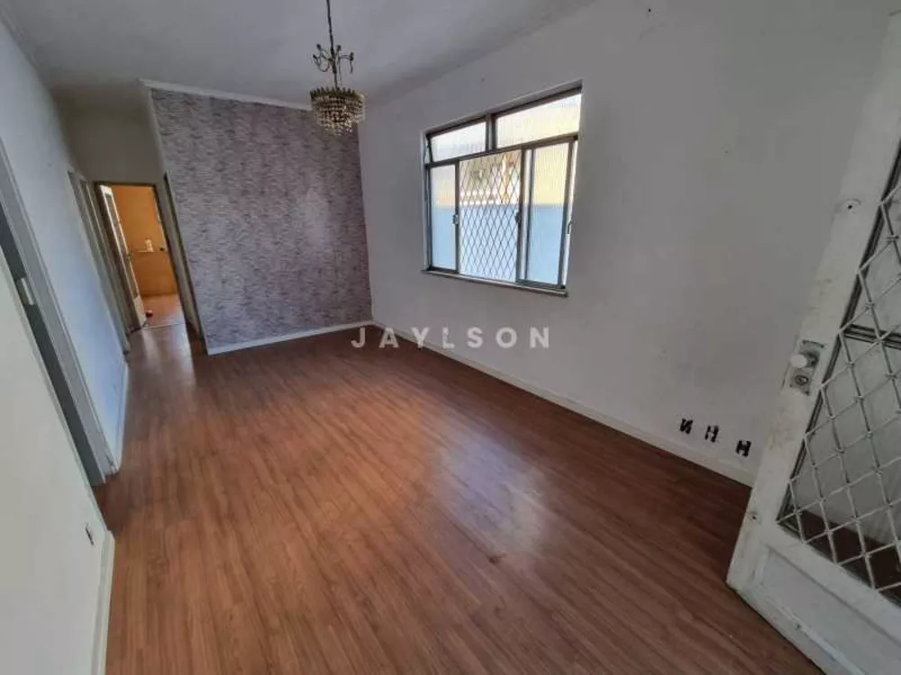 Casa à venda com 3 quartos, 172m² - Foto 3