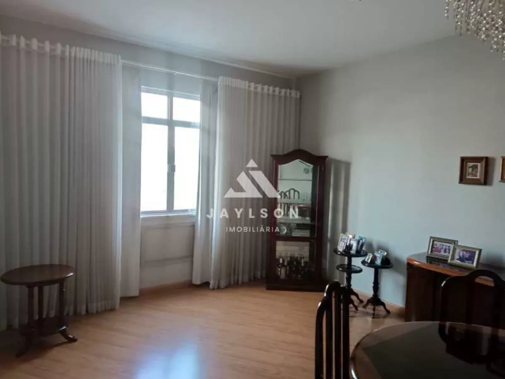 Apartamento à venda com 3 quartos, 101m² - Foto 4