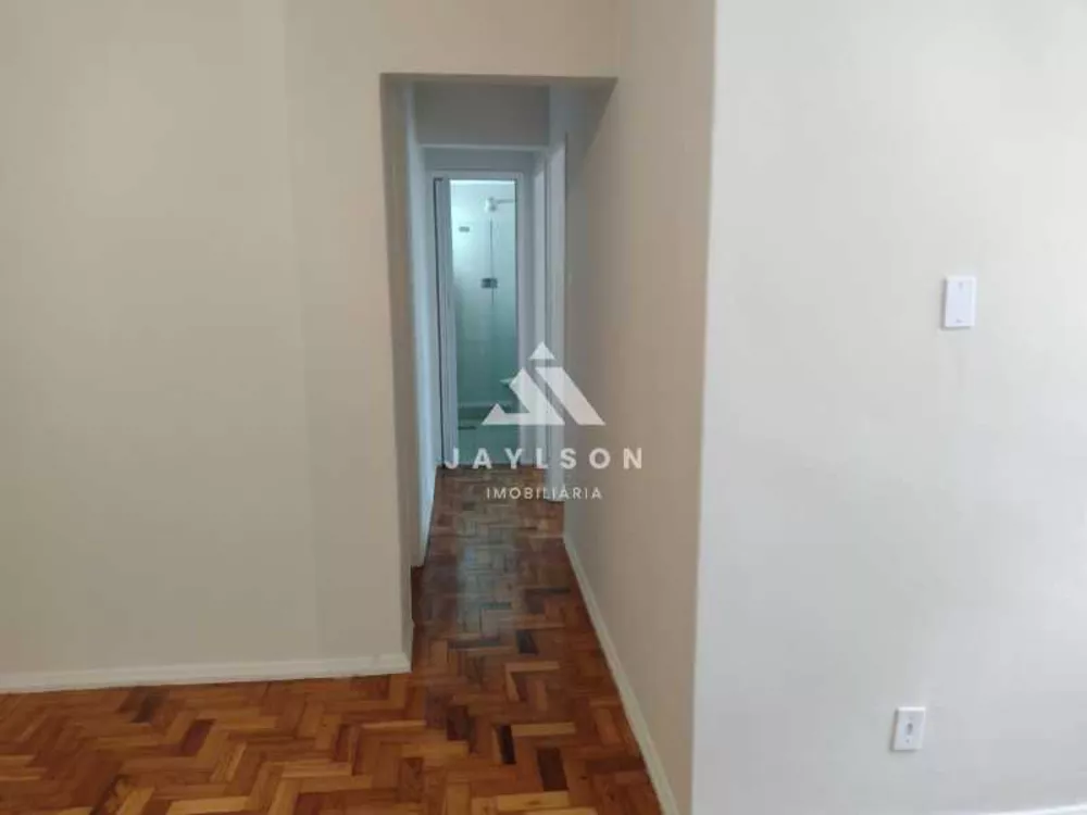 Apartamento à venda com 3 quartos, 55m² - Foto 2