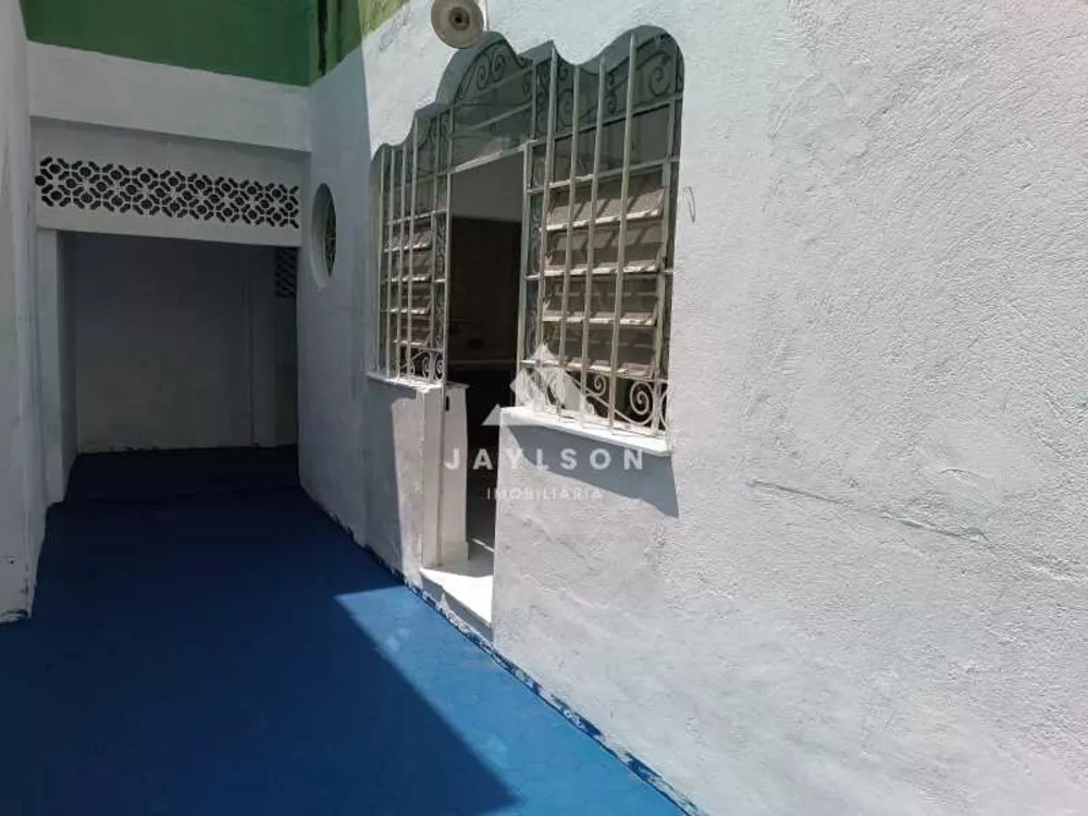 Casa de Vila à venda com 2 quartos, 50m² - Foto 1