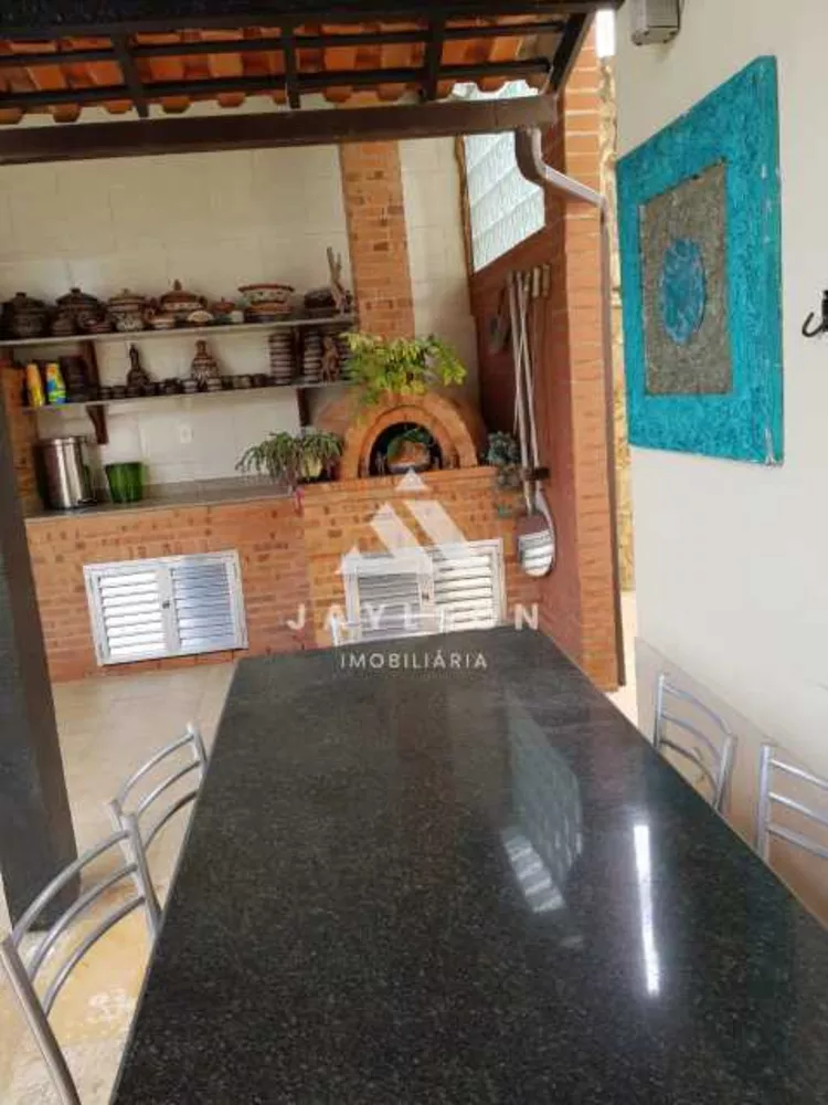 Casa, 6 quartos, 258 m² - Foto 19