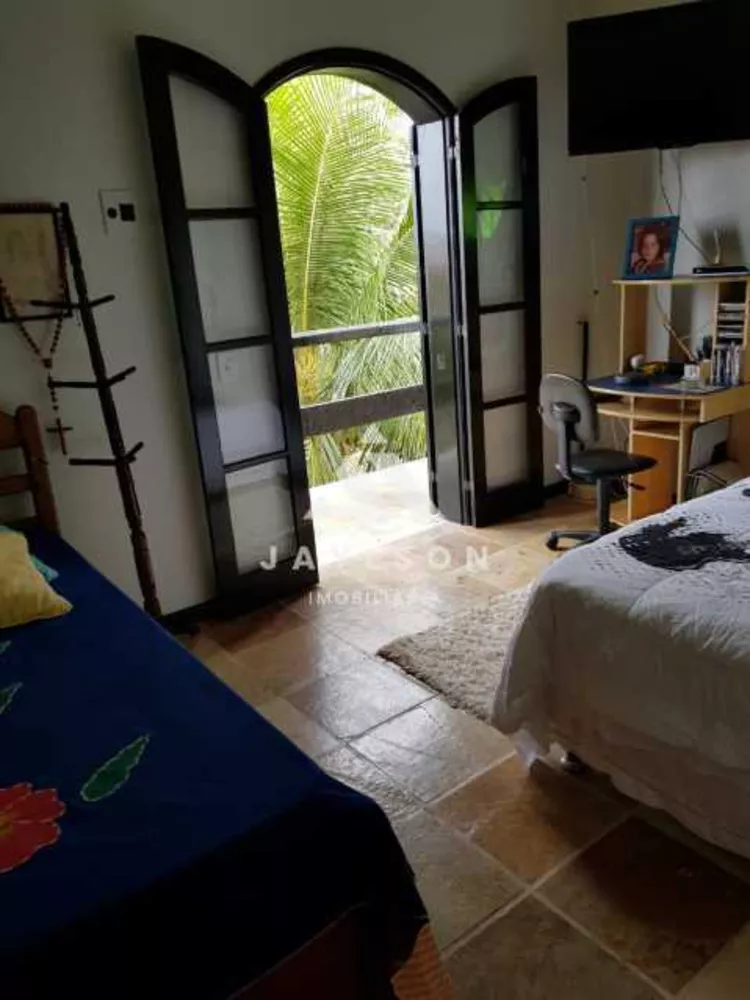 Casa, 6 quartos, 258 m² - Foto 17