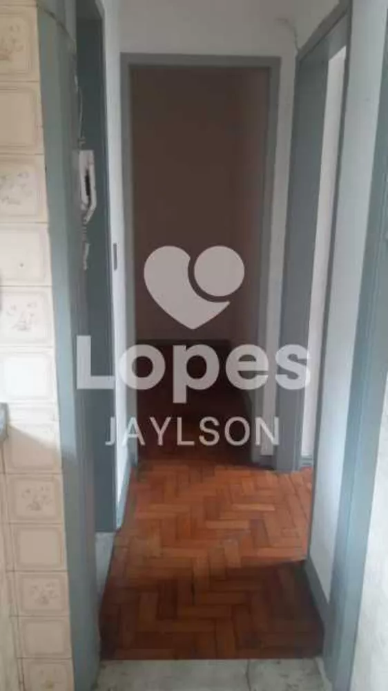 Apartamento à venda com 2 quartos, 48m² - Foto 4