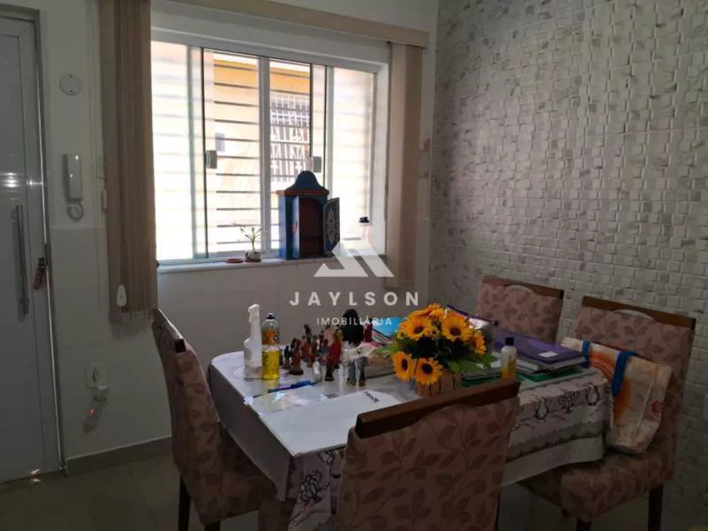 Casa de Vila à venda com 2 quartos, 70m² - Foto 4