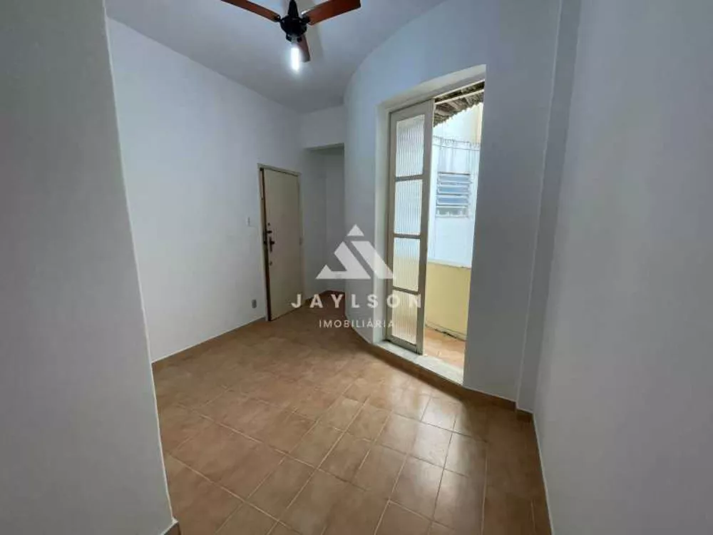 Apartamento à venda com 1 quarto, 35m² - Foto 4