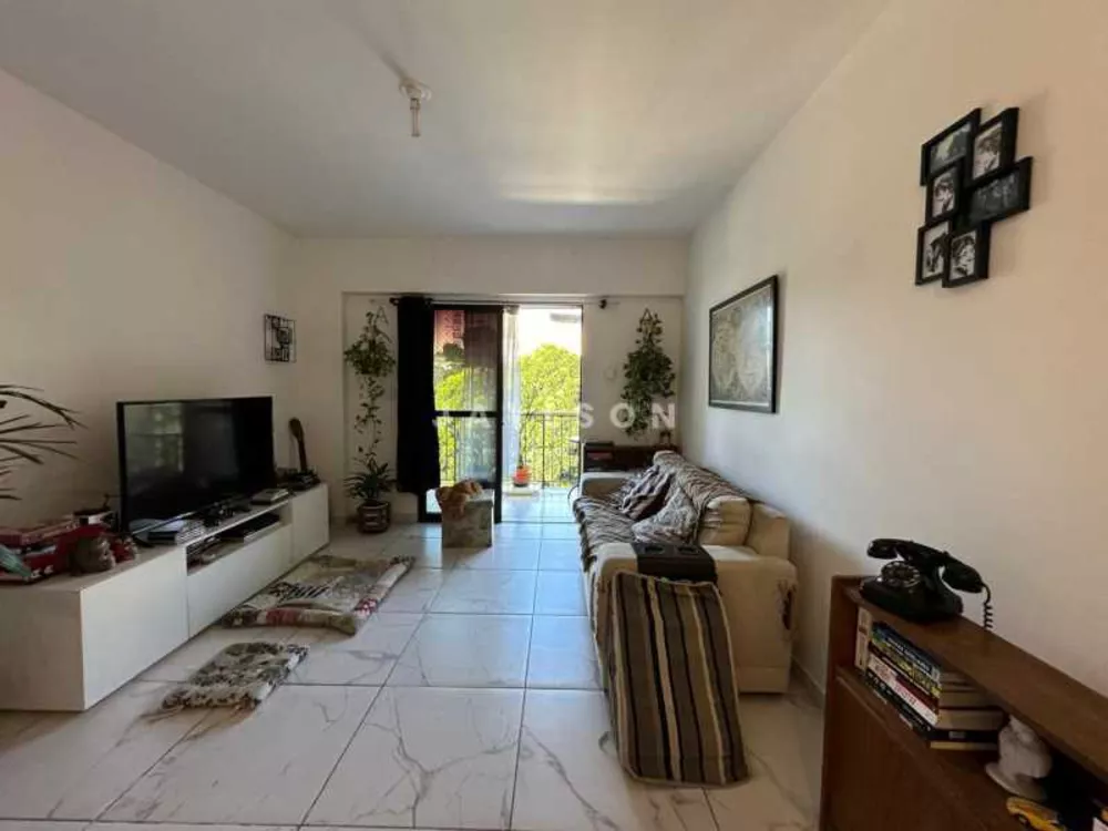 Apartamento à venda com 2 quartos, 93m² - Foto 1