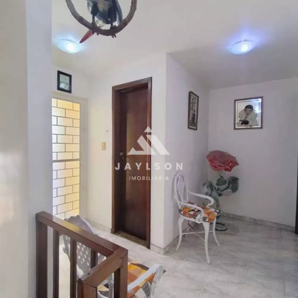 Casa à venda com 3 quartos, 193m² - Foto 3