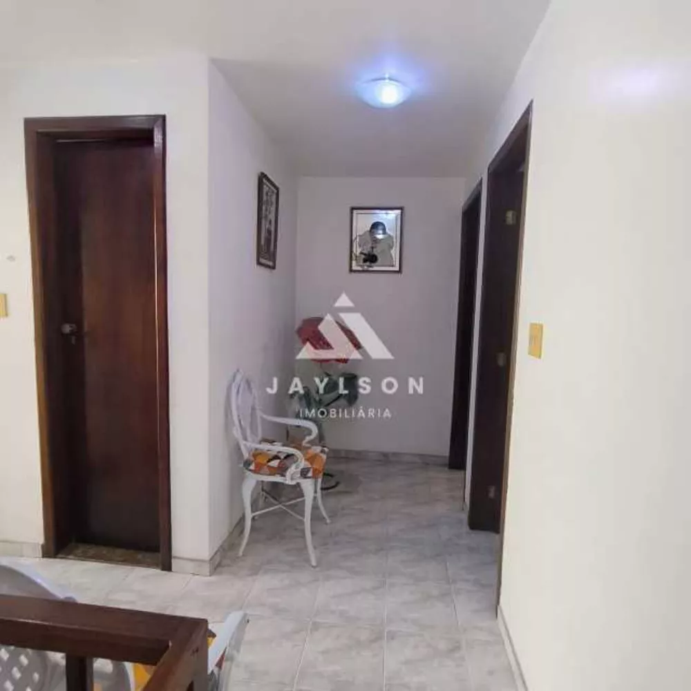 Casa à venda com 3 quartos, 193m² - Foto 4