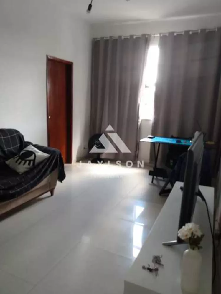 Apartamento à venda com 2 quartos, 52m² - Foto 2