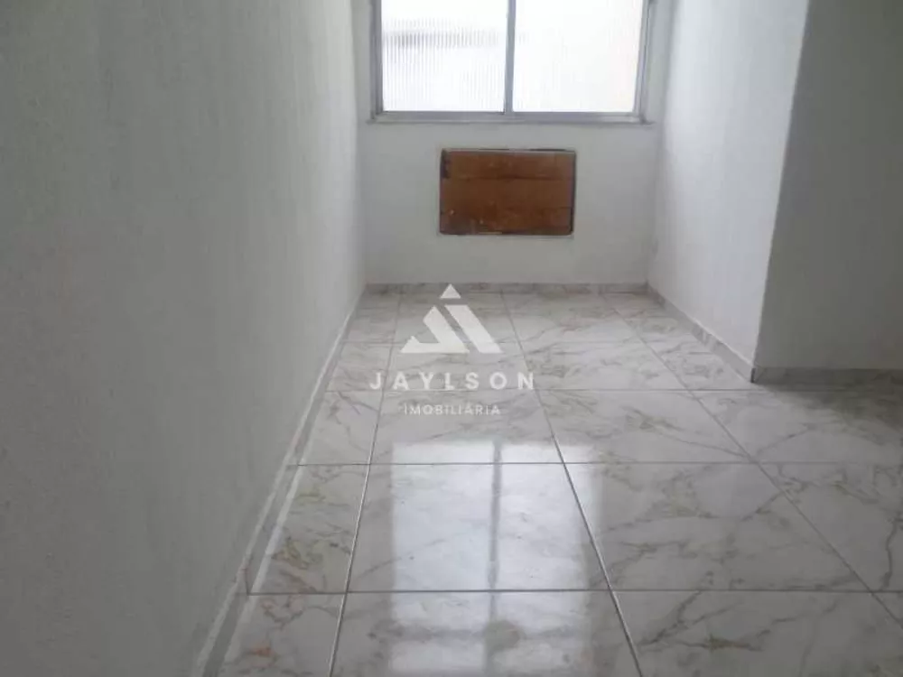 Apartamento à venda com 2 quartos, 65m² - Foto 3