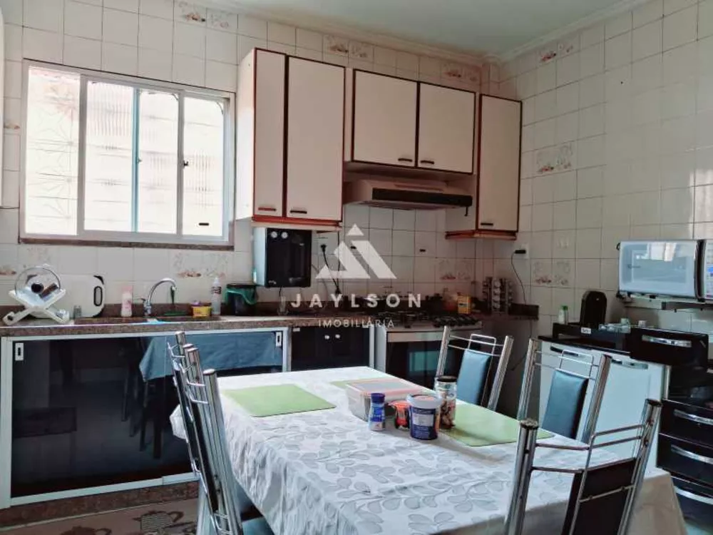 Casa, 6 quartos, 199 m² - Foto 13