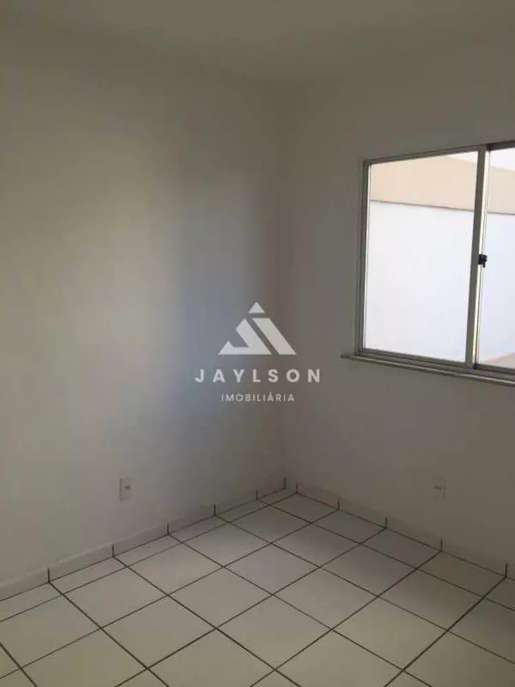 Apartamento à venda com 2 quartos, 61m² - Foto 4