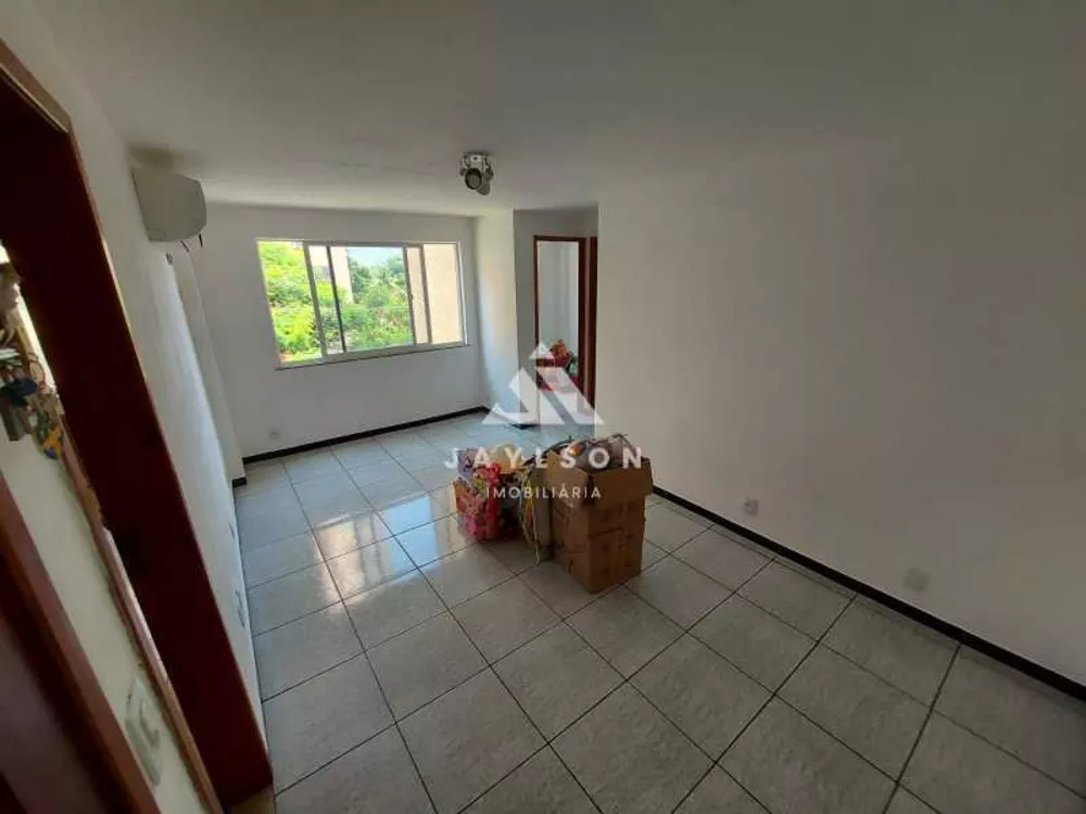 Apartamento à venda com 2 quartos, 49m² - Foto 2