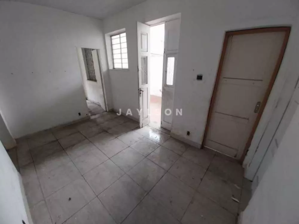 Casa à venda com 3 quartos, 80m² - Foto 4