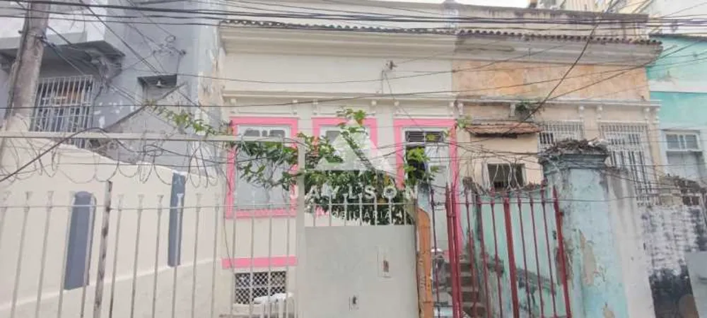 Casa, 4 quartos, 137 m² - Foto 1