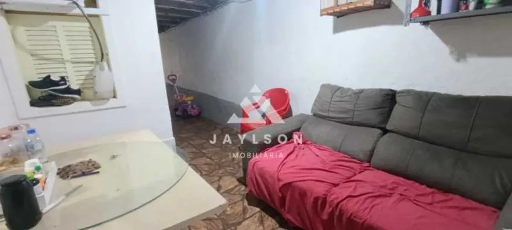 Casa, 4 quartos, 137 m² - Foto 2