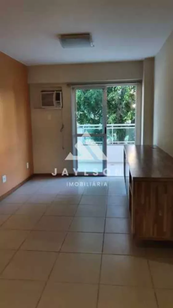 Apartamento à venda com 2 quartos, 76m² - Foto 1