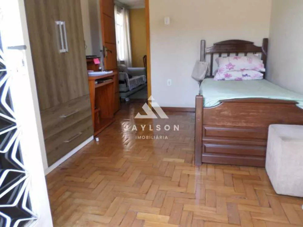 Apartamento à venda com 3 quartos, 80m² - Foto 4