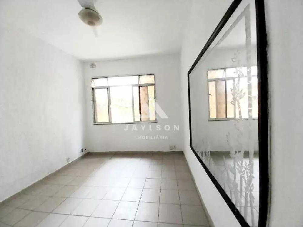 Casa de Vila à venda com 1 quarto, 34m² - Foto 2