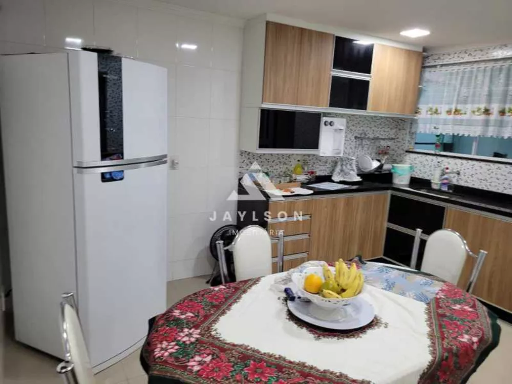 Casa à venda com 2 quartos, 157m² - Foto 6