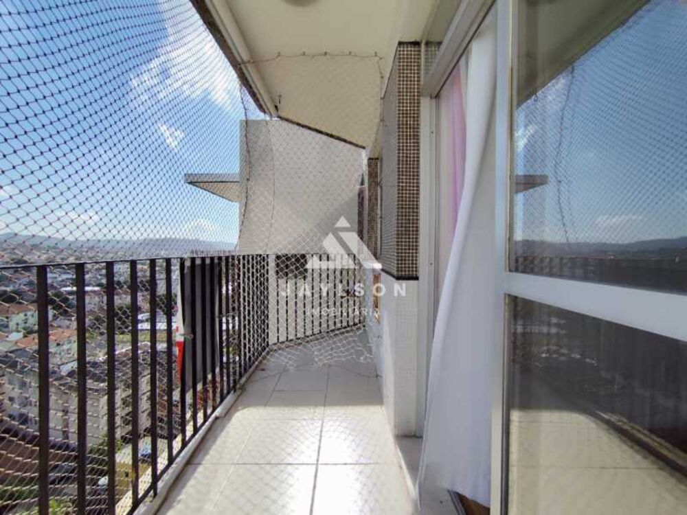 Apartamento à venda com 2 quartos, 65m² - Foto 1