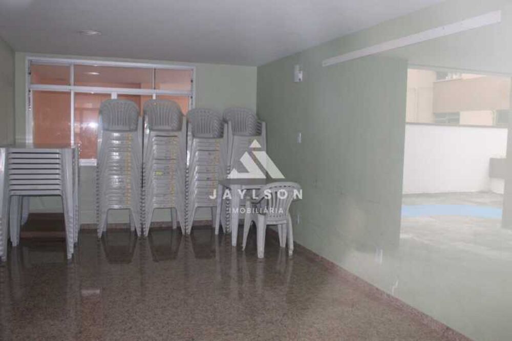 Apartamento à venda com 2 quartos, 65m² - Foto 21