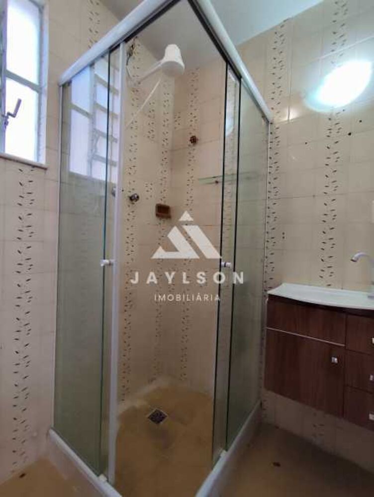 Apartamento à venda com 2 quartos, 65m² - Foto 12