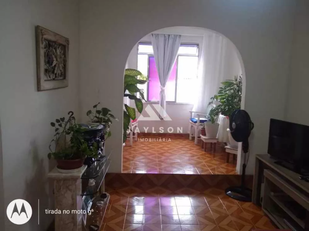 Apartamento à venda com 2 quartos, 83m² - Foto 3