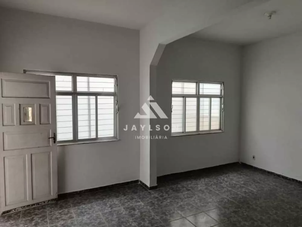 Casa à venda com 3 quartos, 120m² - Foto 4