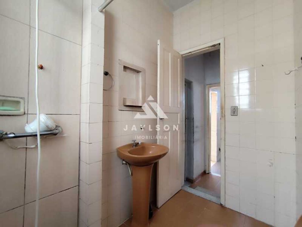 Apartamento para alugar com 2 quartos, 60m² - Foto 8