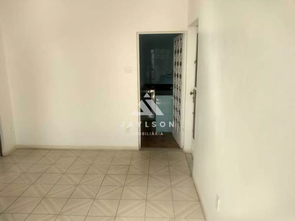 Apartamento à venda com 2 quartos, 55m² - Foto 2