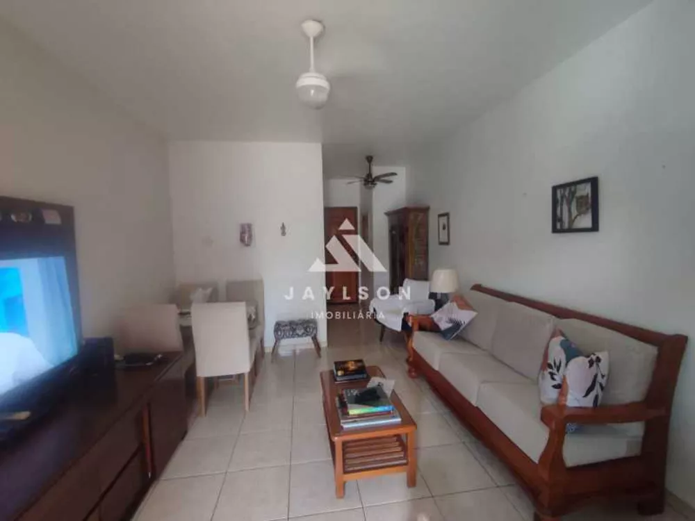 Apartamento à venda com 2 quartos, 77m² - Foto 2