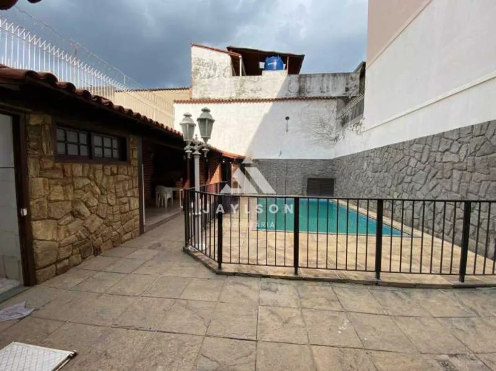 Casa, 3 quartos, 260 m² - Foto 2