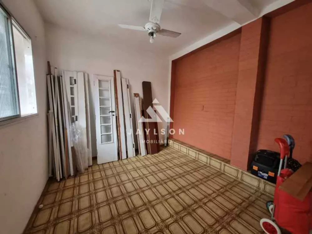 Casa, 4 quartos, 205 m² - Foto 1