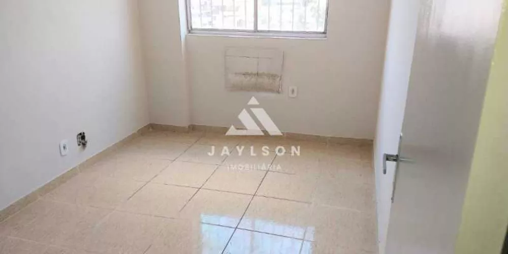 Apartamento à venda com 2 quartos, 60m² - Foto 3