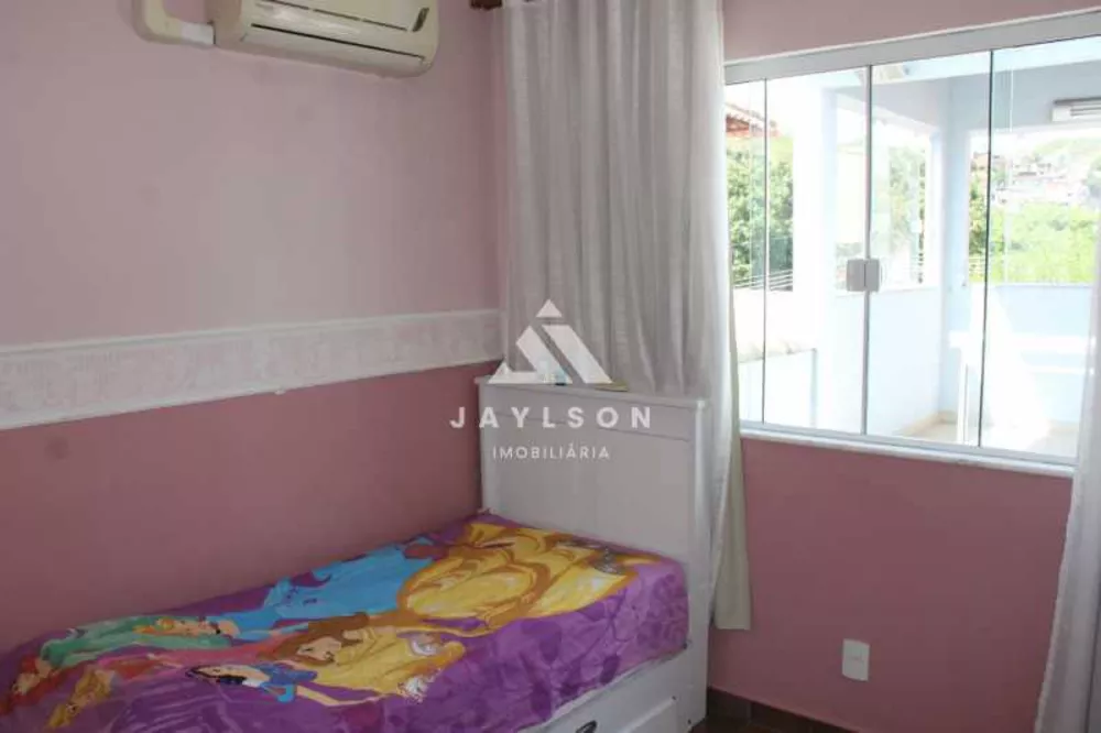 Casa, 4 quartos, 240 m² - Foto 13