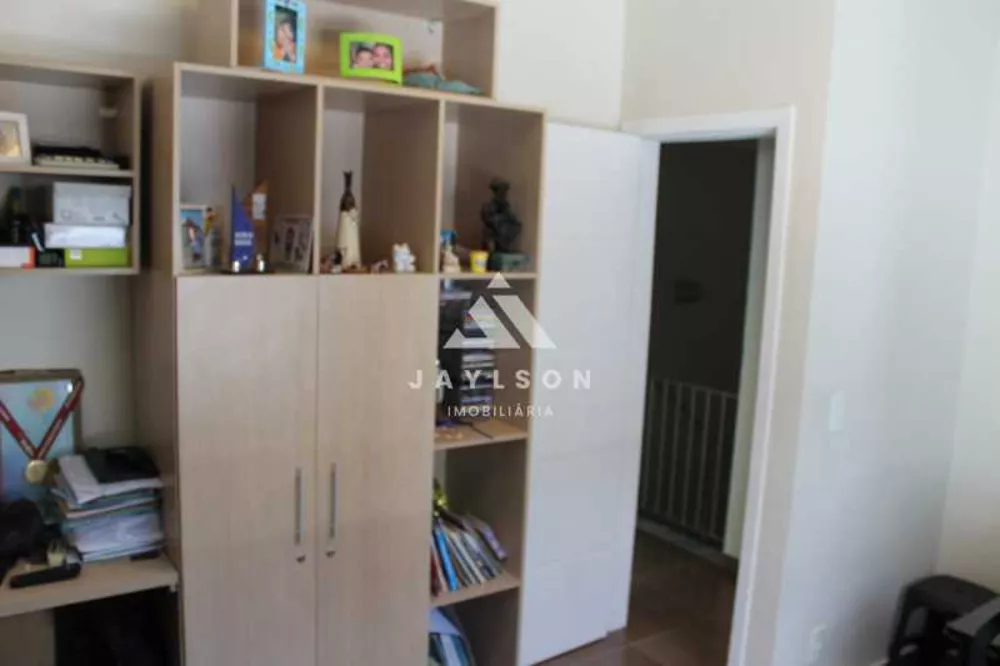 Casa, 4 quartos, 240 m² - Foto 16