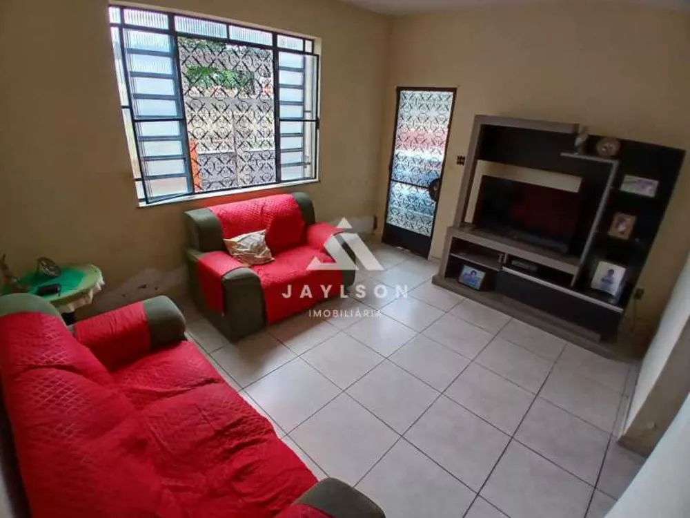 Casa, 3 quartos, 174 m² - Foto 1
