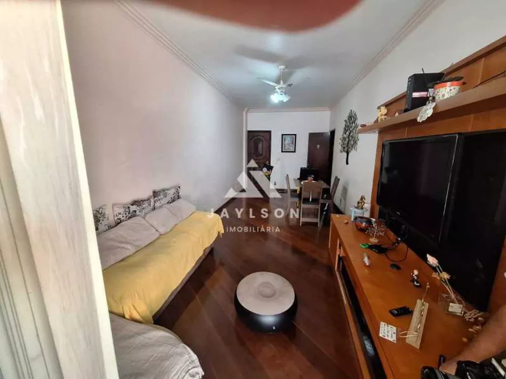 Apartamento à venda com 2 quartos, 80m² - Foto 4