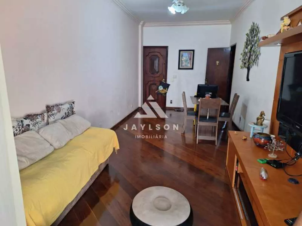 Apartamento à venda com 2 quartos, 80m² - Foto 3