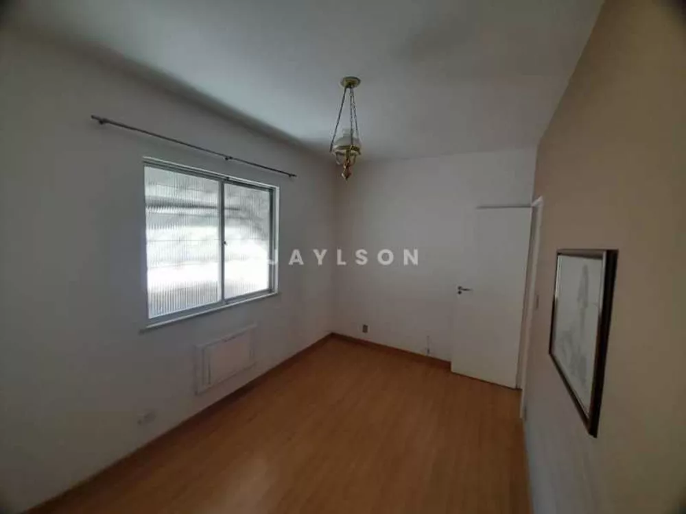 Apartamento à venda com 2 quartos, 75m² - Foto 5