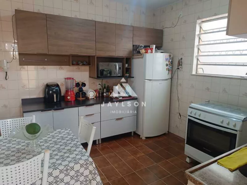 Casa à venda com 3 quartos, 150m² - Foto 14