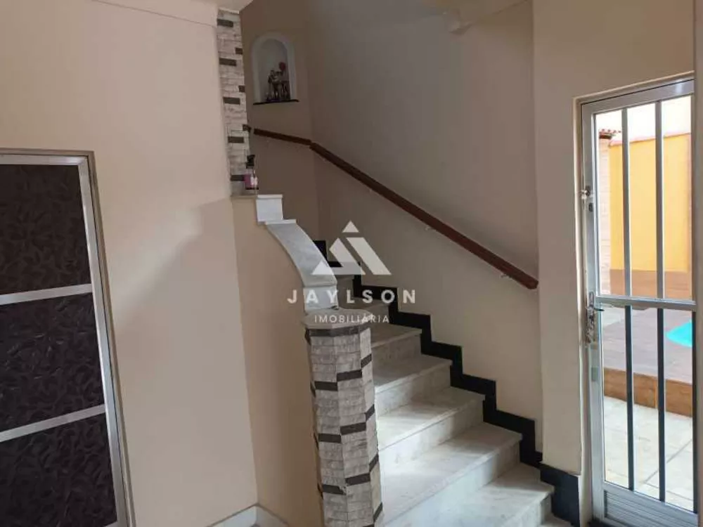 Casa, 3 quartos, 178 m² - Foto 2