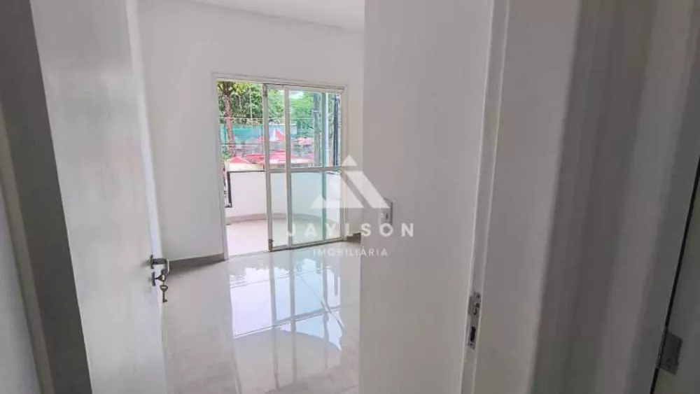 Apartamento à venda com 2 quartos, 97m² - Foto 4