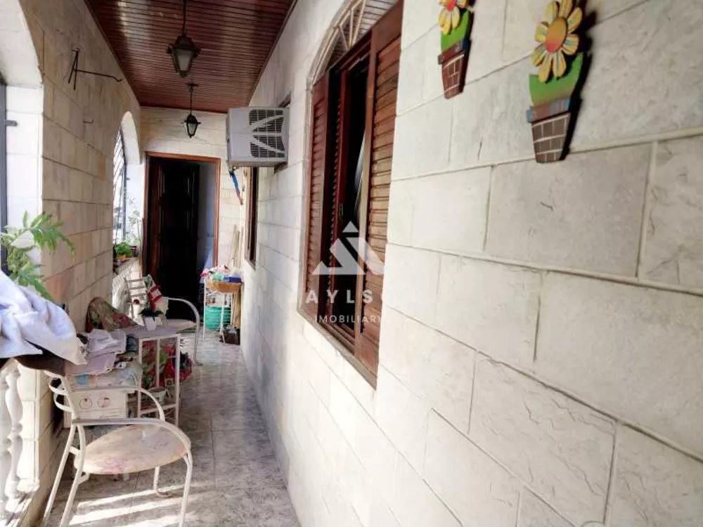 Casa, 5 quartos, 245 m² - Foto 16