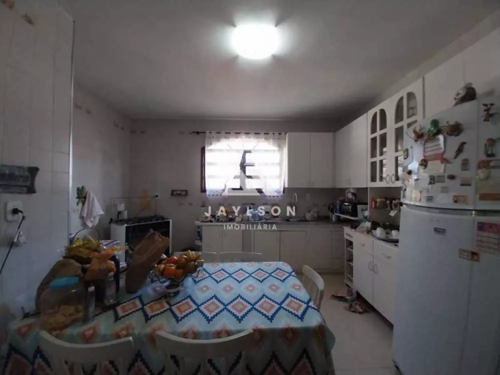 Casa, 5 quartos, 245 m² - Foto 13