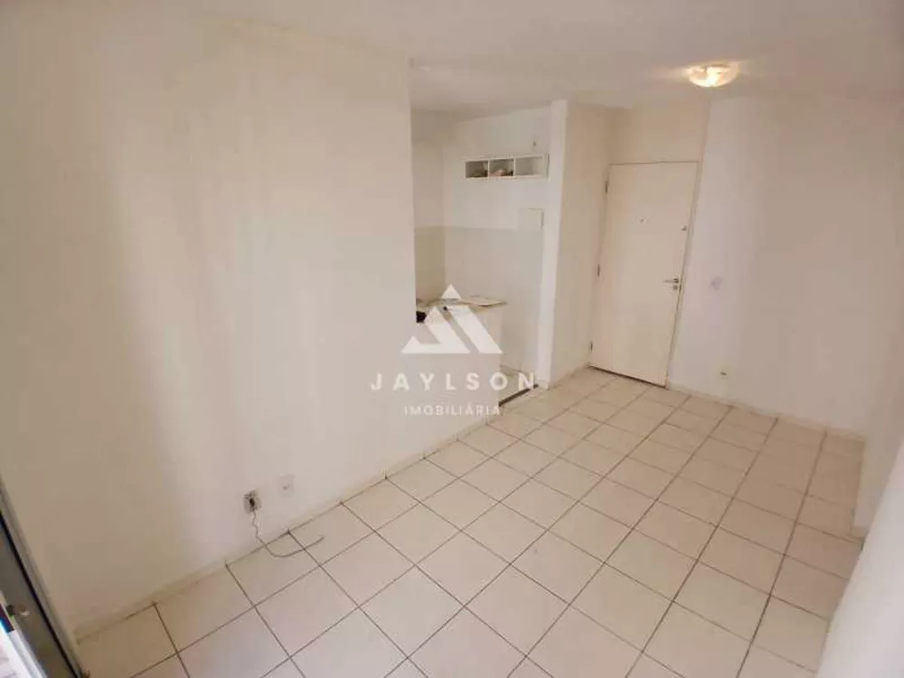 Apartamento à venda com 2 quartos, 46m² - Foto 2