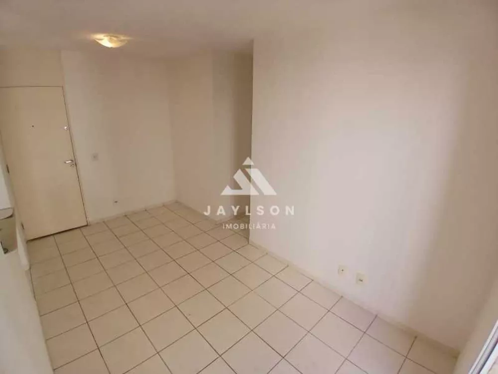 Apartamento à venda com 2 quartos, 46m² - Foto 3