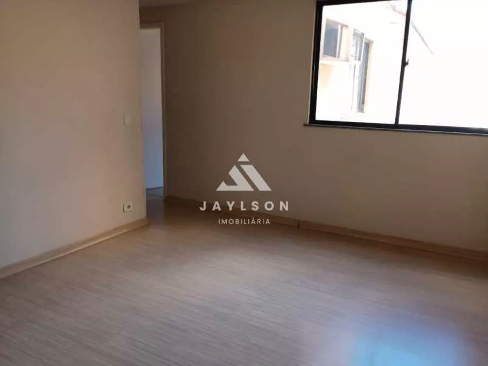 Apartamento à venda com 2 quartos, 65m² - Foto 4