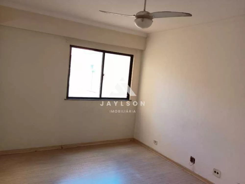 Apartamento à venda com 2 quartos, 65m² - Foto 1